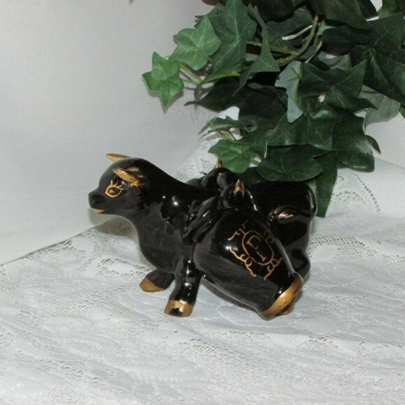 Vintage Salt & Pepper Shakers 3 pc Set Ox & Jugs Cow Bull - Picture 4 of 10